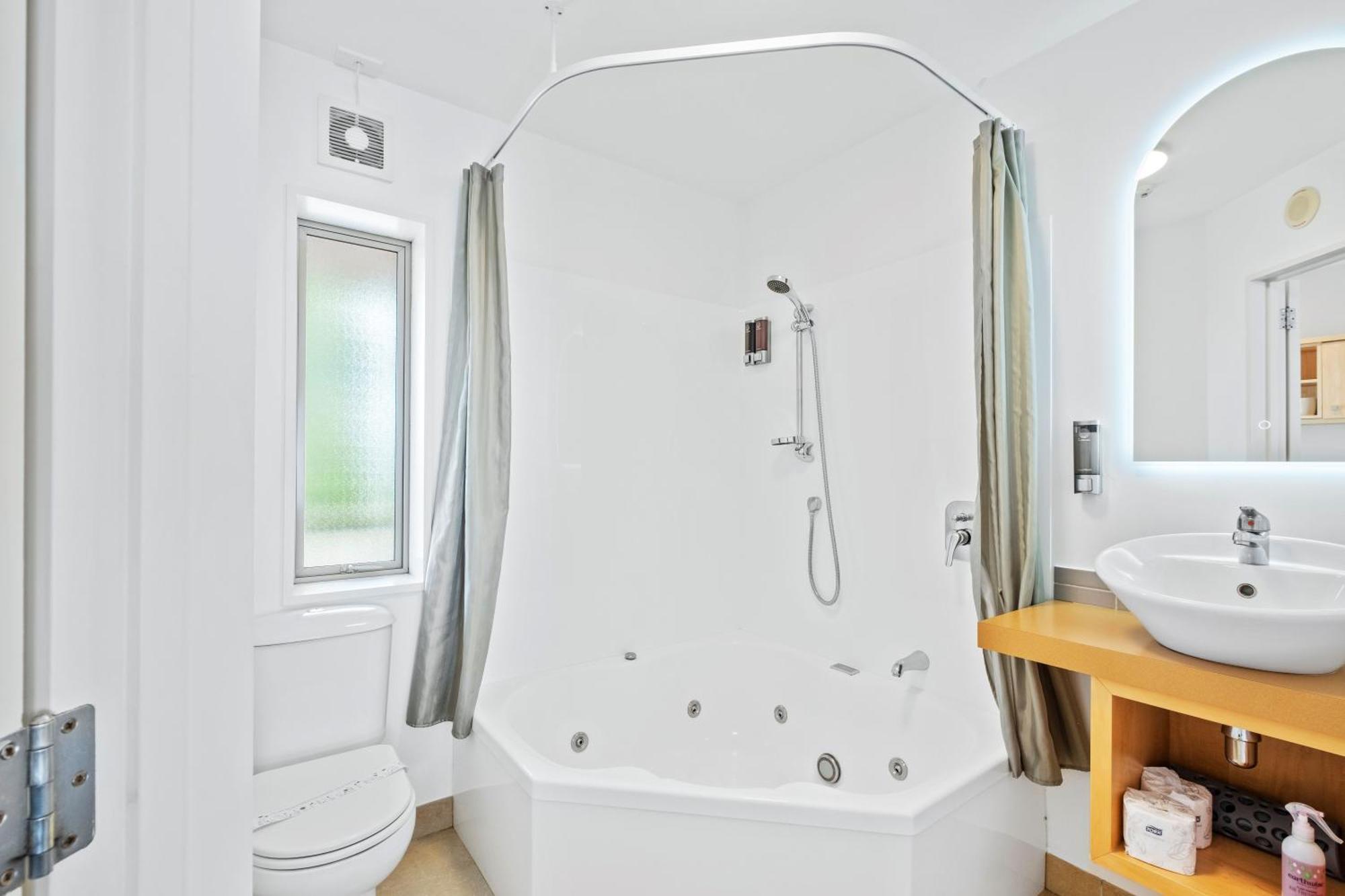Tussock Peak Lodge Hanmer Springs Εξωτερικό φωτογραφία
